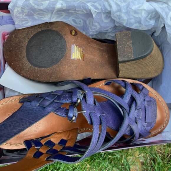 Lucky brand sandals, Kisa, size 9 - Picture 2 of 3